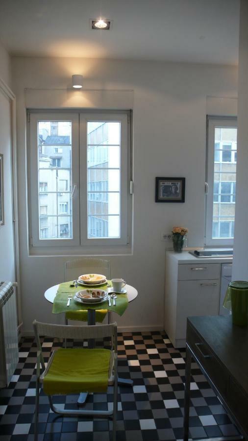 Apartment Treci Beograd Eksteriør billede